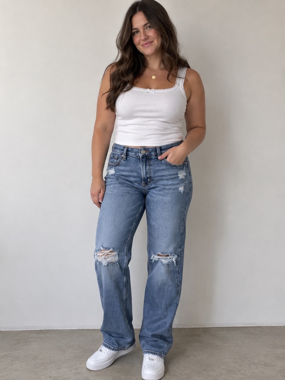 American Eagle Size 2 Curvy Straight Leg Jeans Distressed Y2K Grunge Streetwear